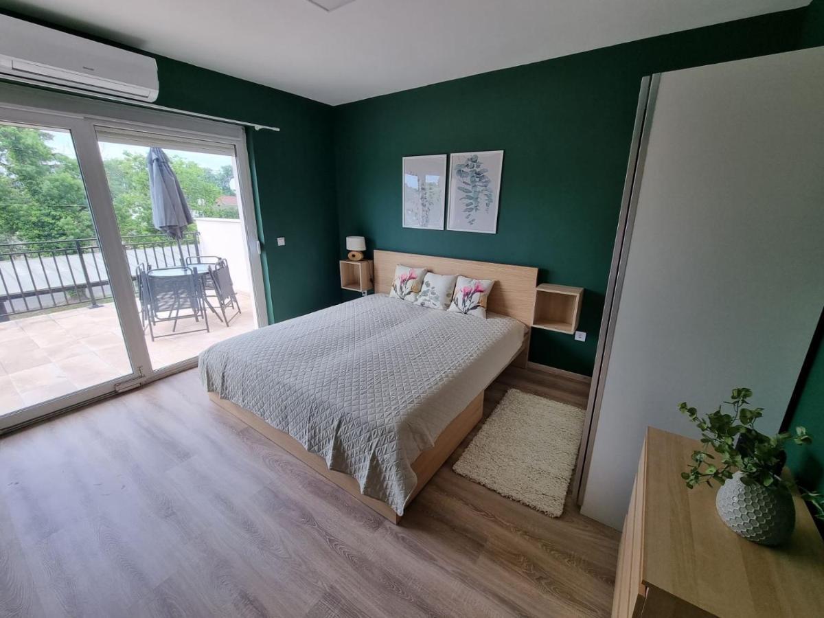 Bibi Terasz Apartman بالاتوليلّي المظهر الخارجي الصورة